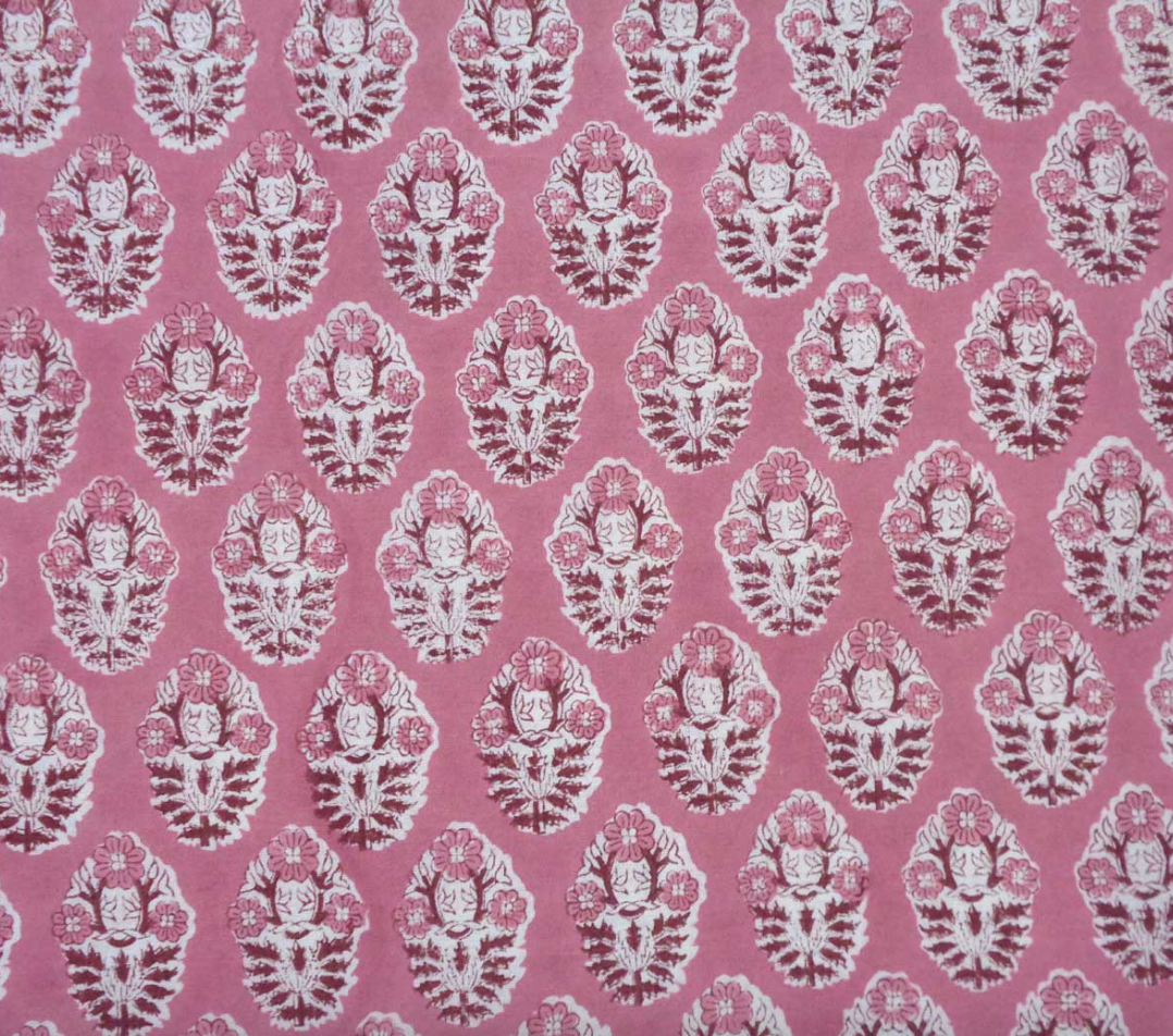 Wanda's Rose Tablecloth
